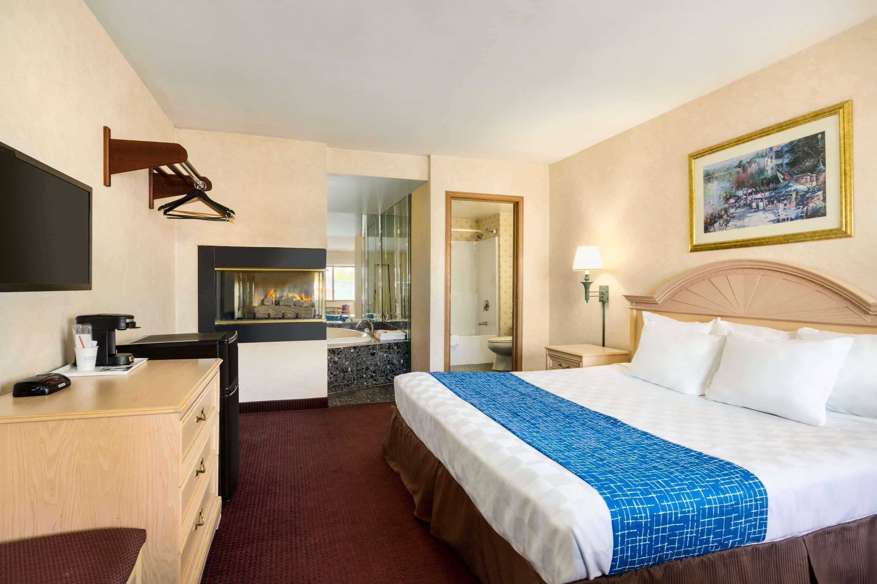 Travelodge By Wyndham Niagara Falls - New York Экстерьер фото