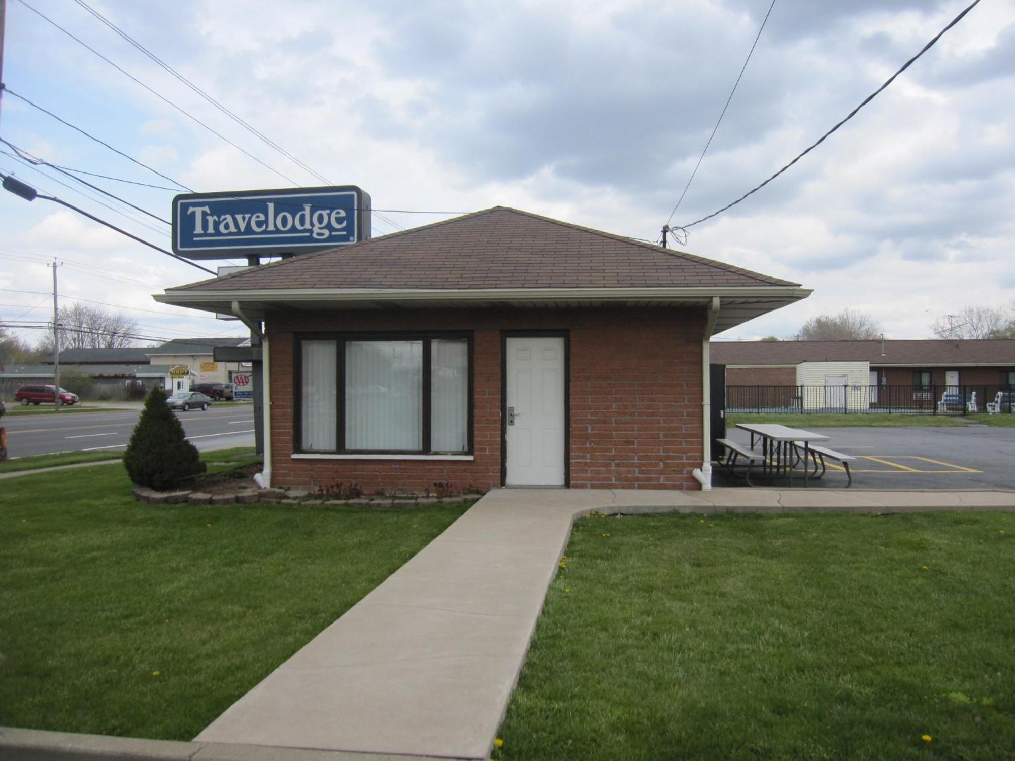 Travelodge By Wyndham Niagara Falls - New York Экстерьер фото