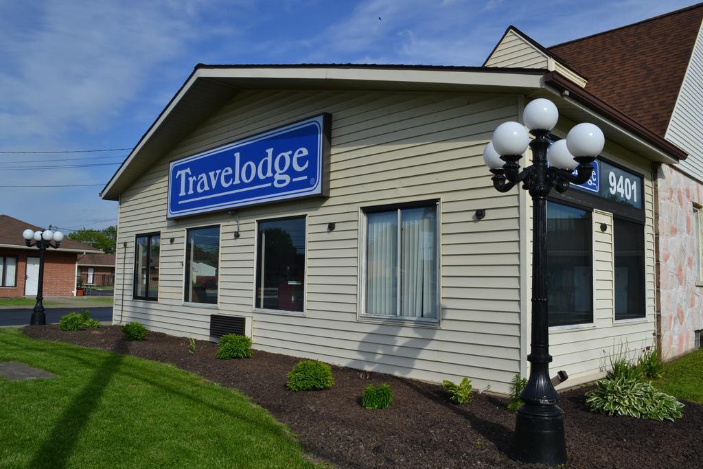 Travelodge By Wyndham Niagara Falls - New York Экстерьер фото