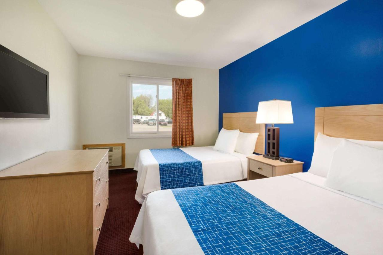 Travelodge By Wyndham Niagara Falls - New York Экстерьер фото